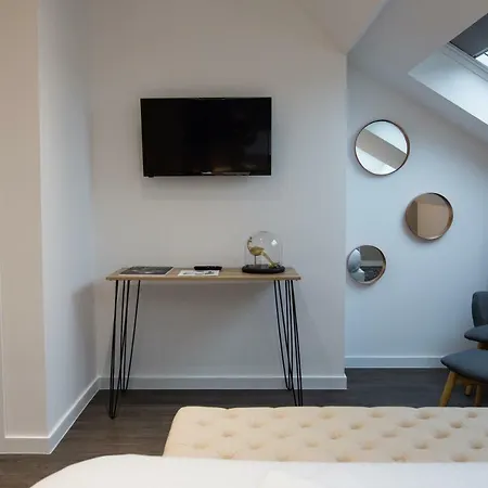 Luxueux Bourgeois De 250 M2 Climatise * Rijsel