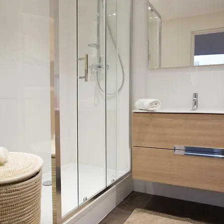 Luxueux Bourgeois De 250 M2 Climatise Appartement *