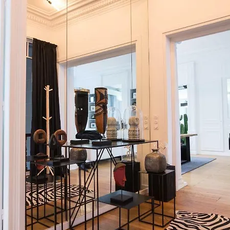 Luxueux Bourgeois De 250 M2 Climatise ליל