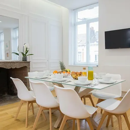 Luxueux Bourgeois De 250 M2 Climatise